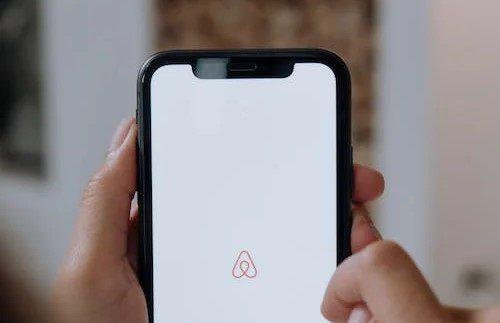 AIRBNB 
